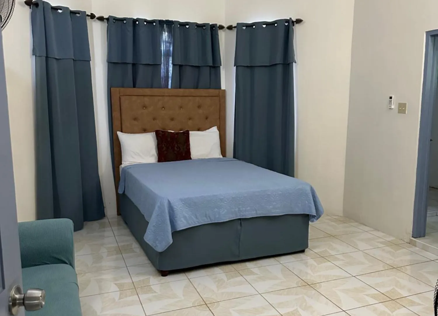 River Oaks Villa Ocho Rios Holiday home